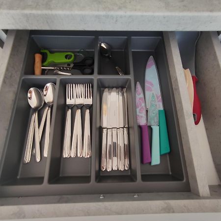 Sky Apartment Приевица Екстериор снимка