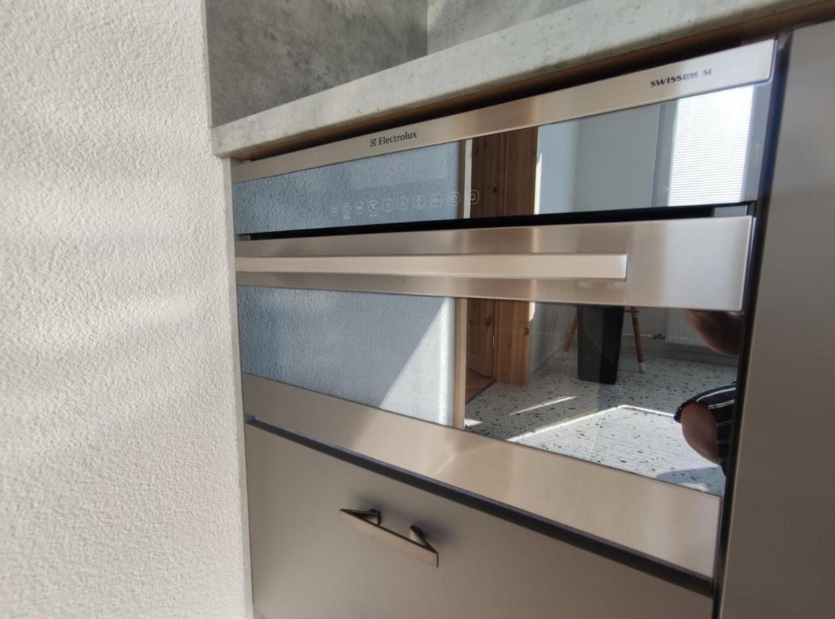 Sky Apartment Приевица Екстериор снимка