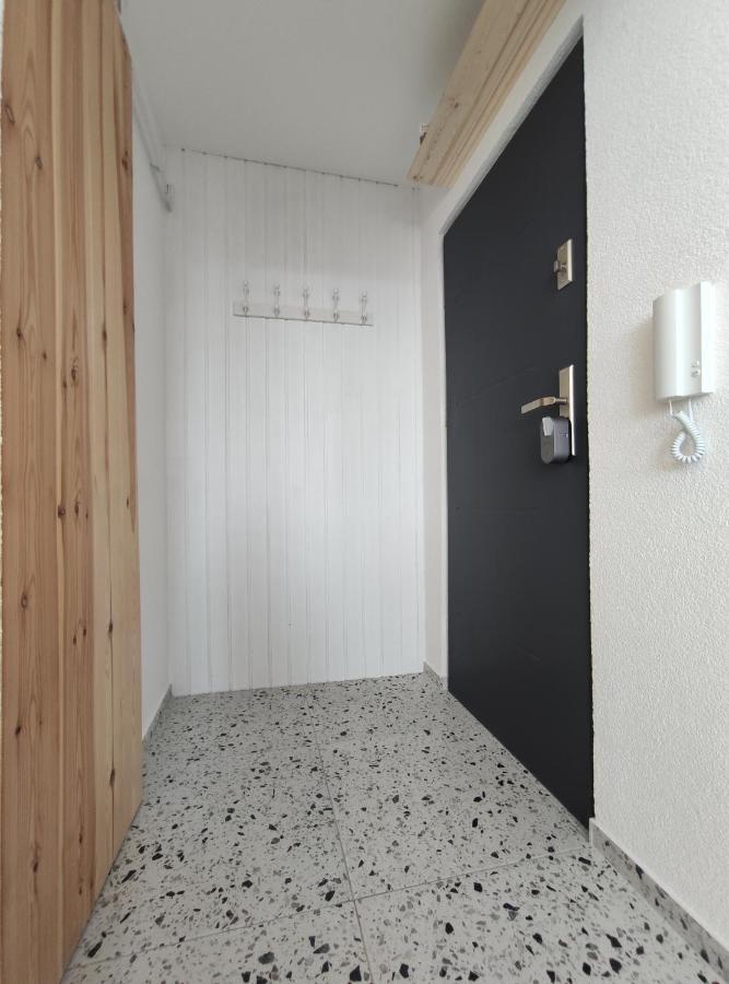 Sky Apartment Приевица Екстериор снимка